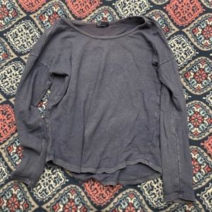 GAP heavyweight long sleeve tee